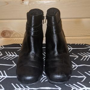 Clark's Bendables Ankle Boots